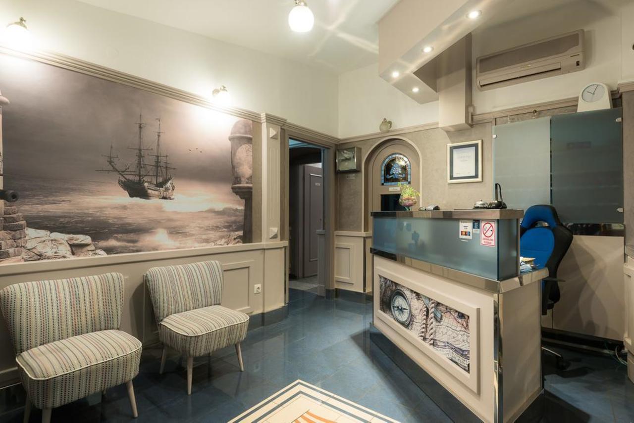 Hotel Galija Пула Екстер'єр фото