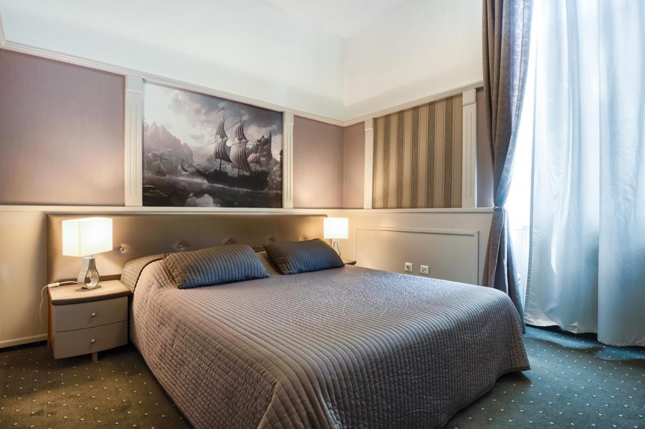 Hotel Galija Пула Екстер'єр фото