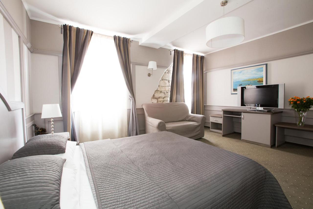 Hotel Galija Пула Екстер'єр фото